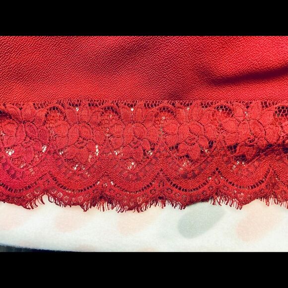 Lulu's Small Red Dress Lace Hem - Picture 5 of 7